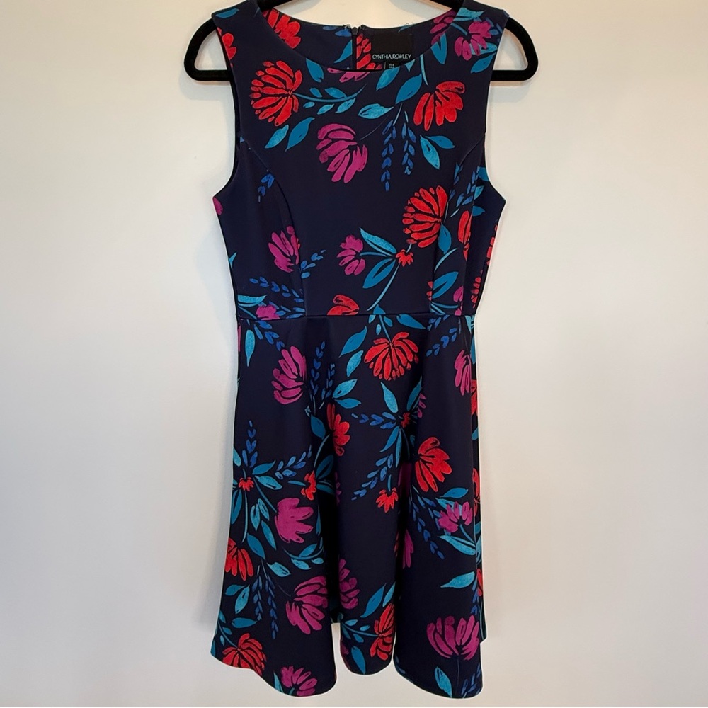 Cynthia Rowley floral fit and flare style dress size 6